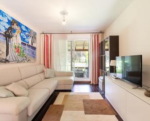 Living room of Single-family semi-detached for sale in Moncada  with Heating, Terrace and Furnished