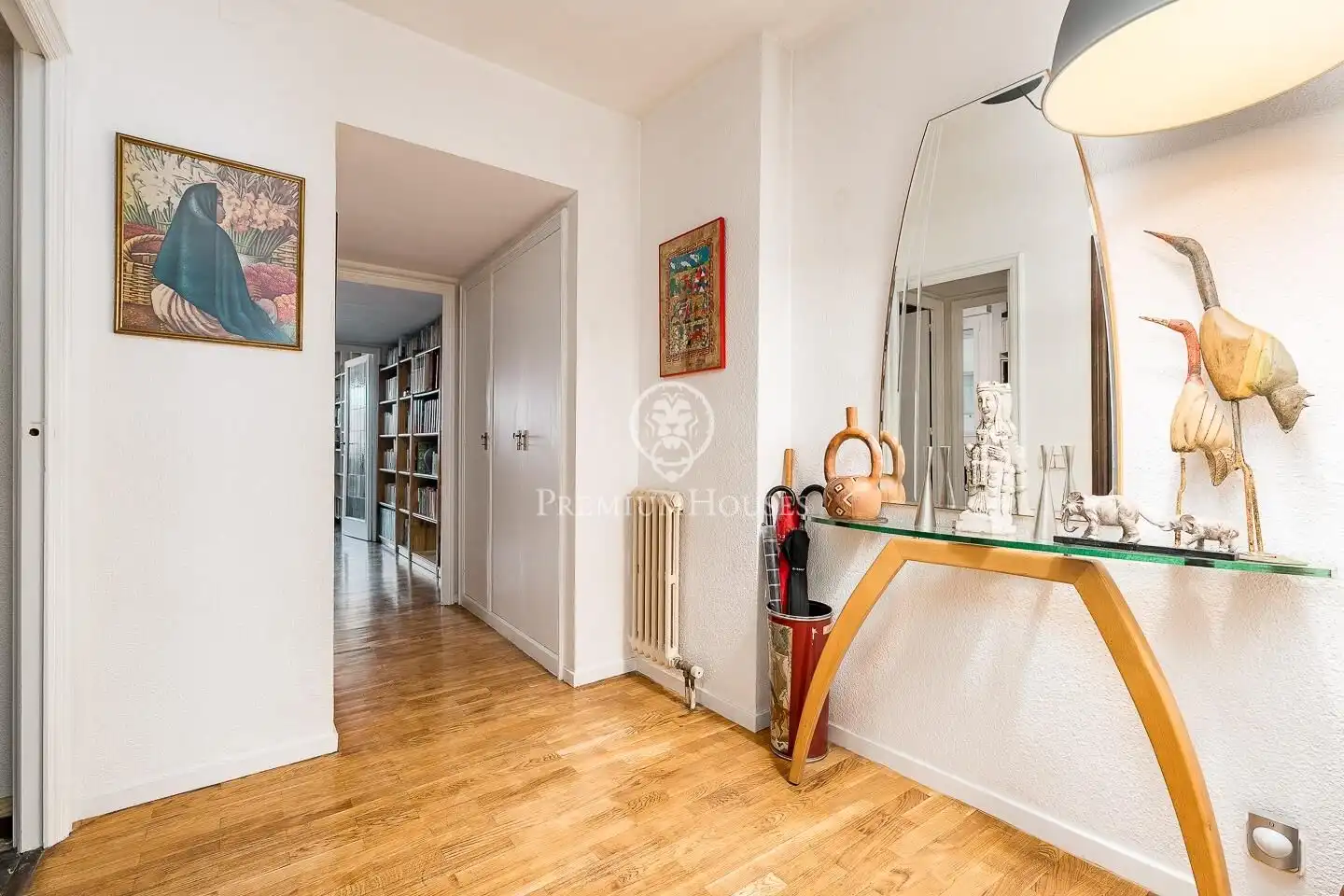Piso en venta en Barcelona con Calefacción, Terraza y Balcón