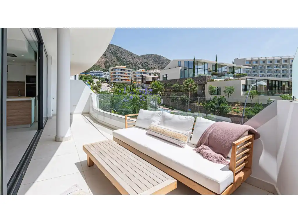 Apartamento en venta en Avenida 8 De Marzo, El Higuerón