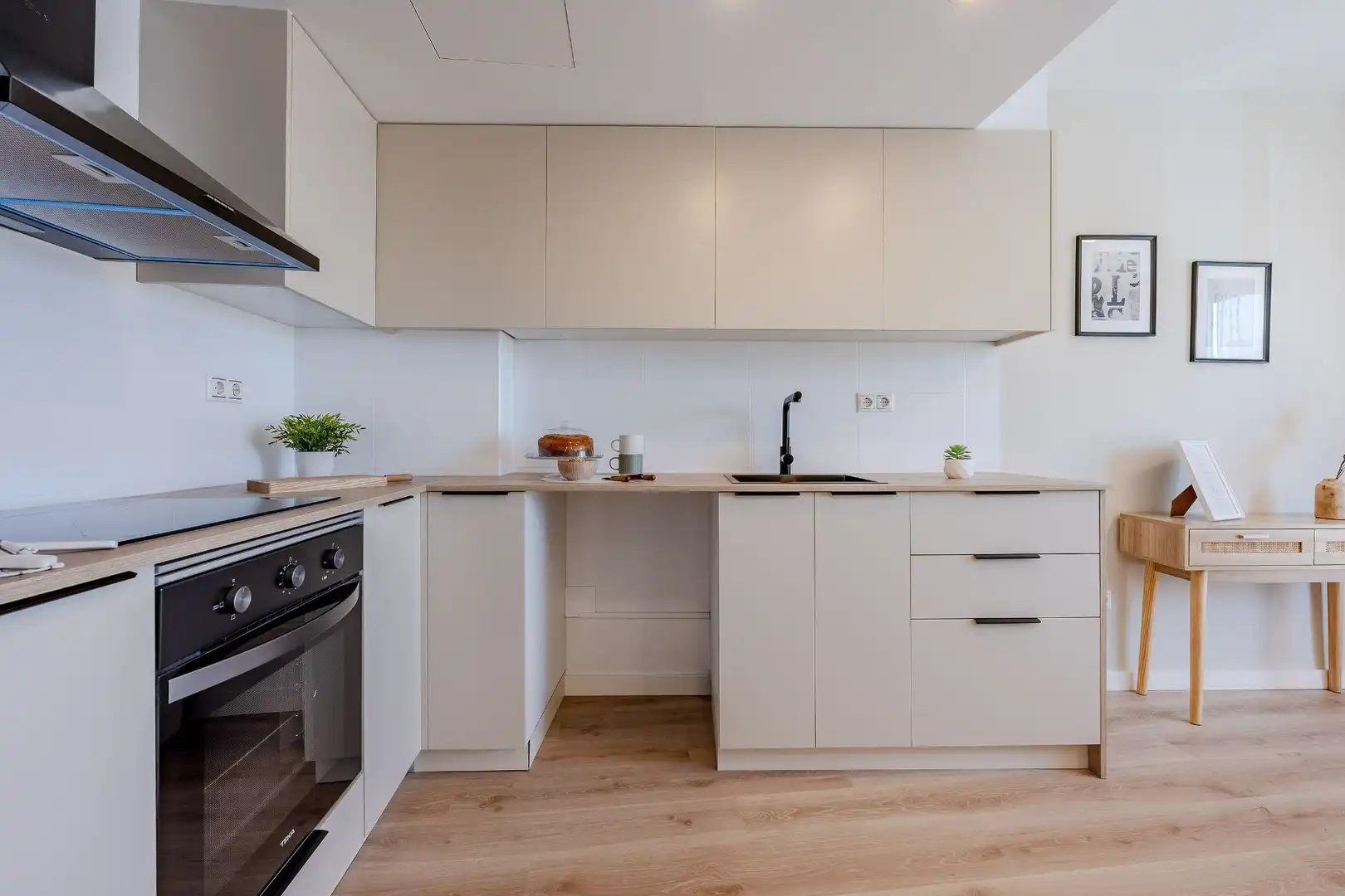 Piso en venta en Antoni de Capmany, El Palau - Escorxador
