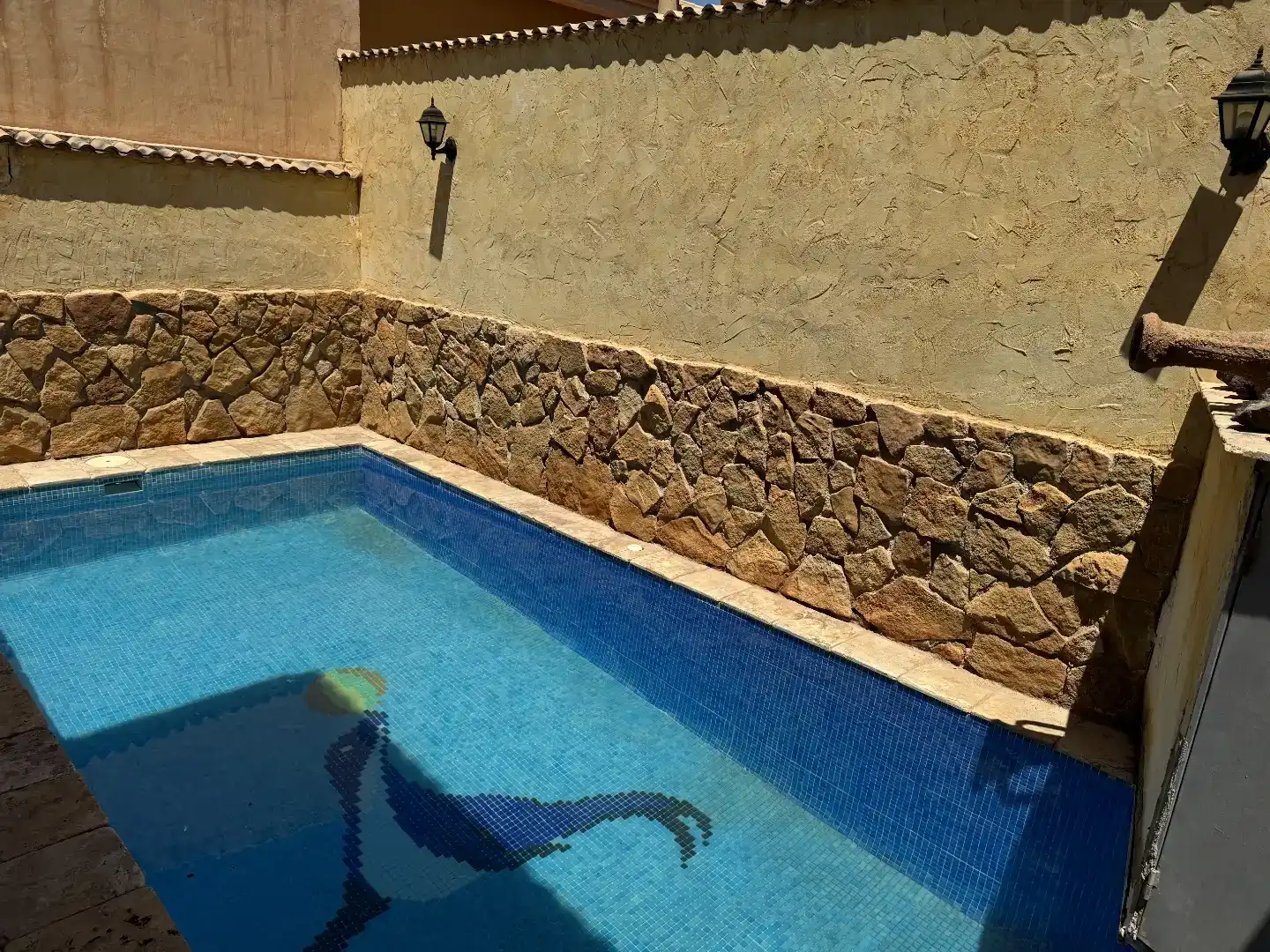 Maisonette zur Miete in Calle Via, 206, Bahia