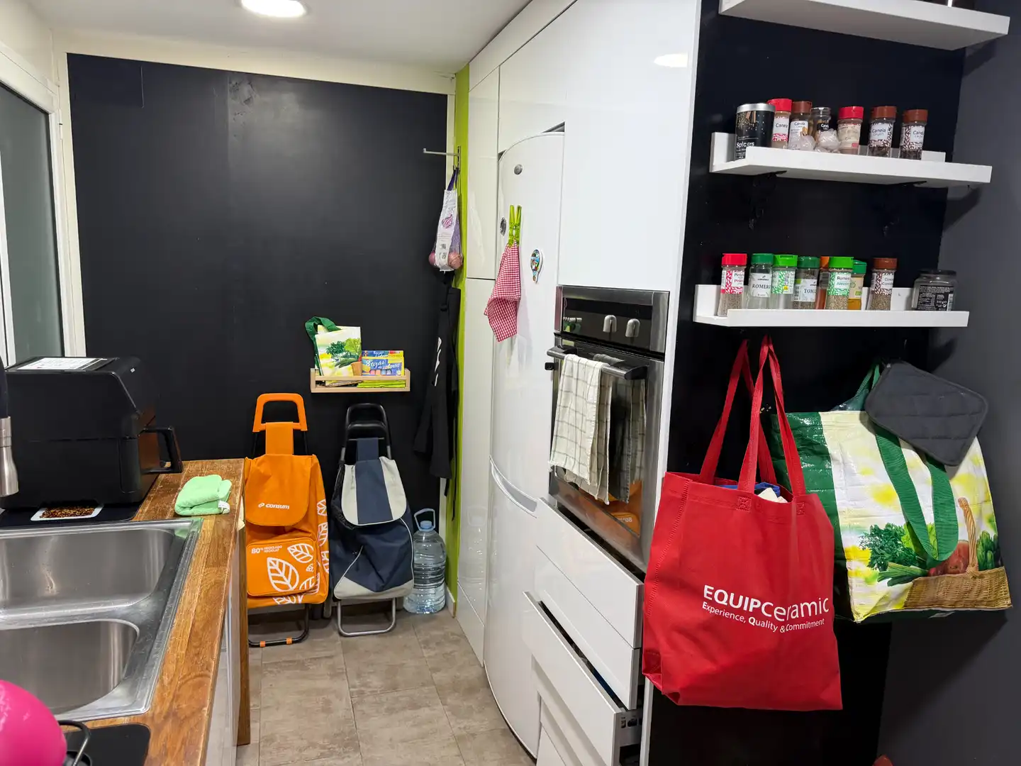 Küche von Wohnung zum Verkauf in Badalona mit Klimaanlage, Heizung und Parkett