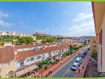 Wohnung mit Aufzug zum Verkauf in Calle FRIGILIANA 1