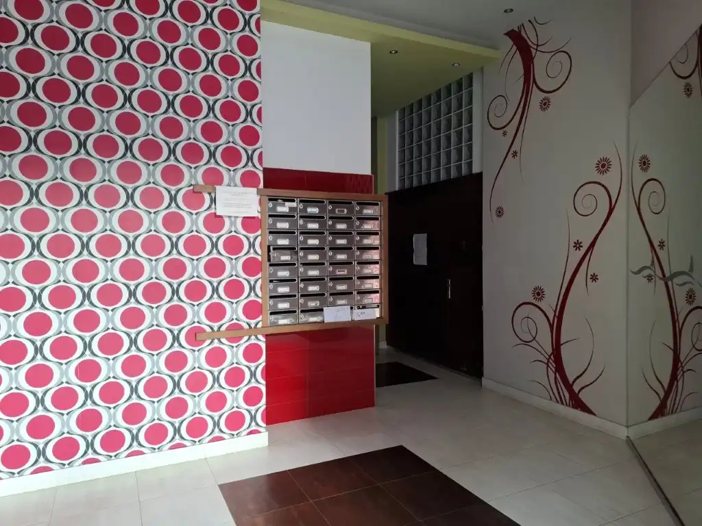 Piso en venta en Burela con Calefacción, Trastero y Amueblado