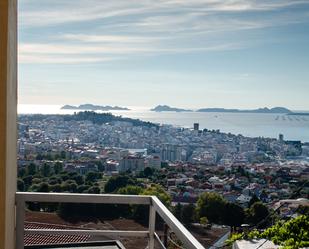 Exterior view of Single-family semi-detached for sale in Vigo   with Air Conditioner and Terrace