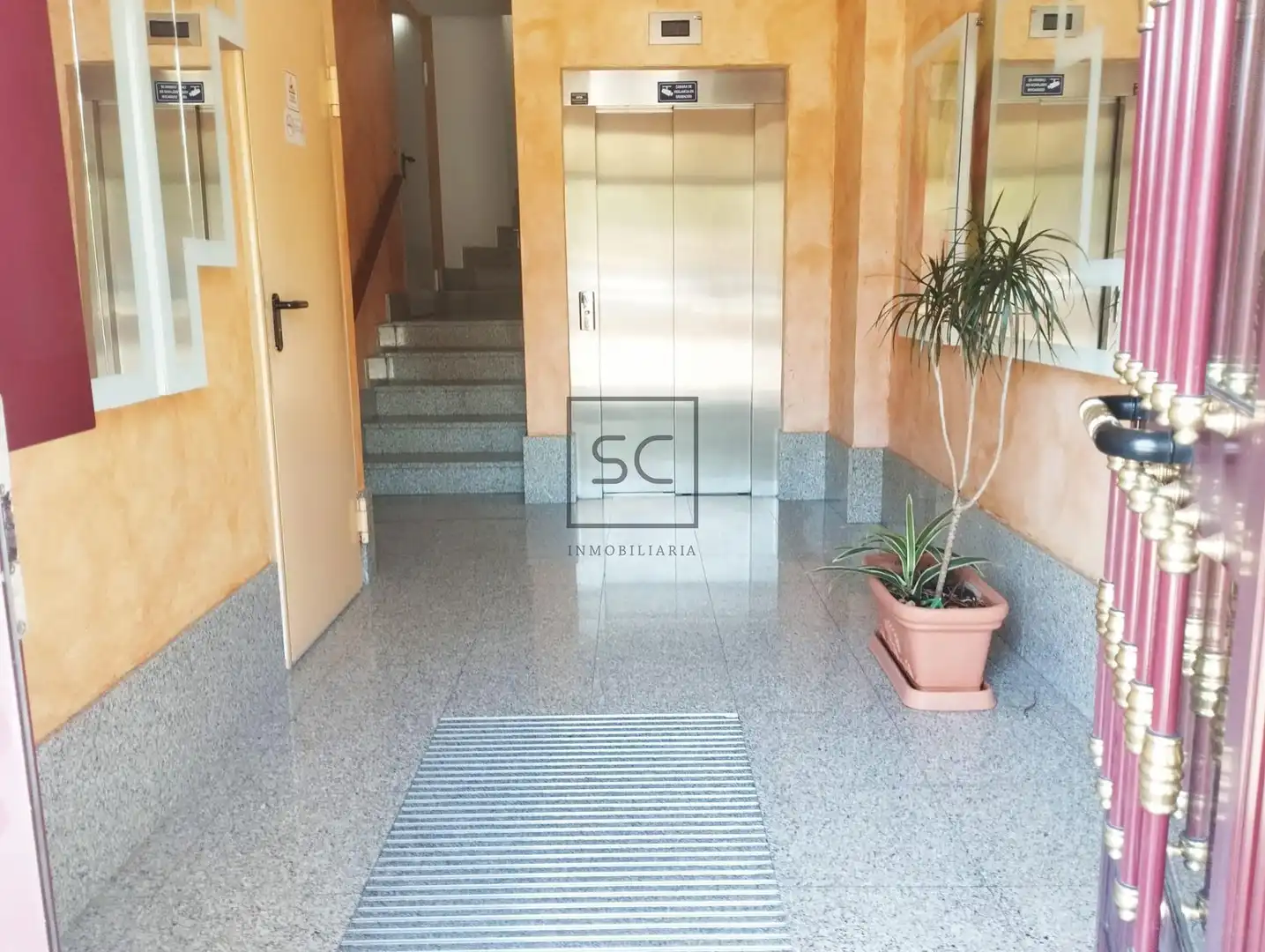 Wohnung zur Miete in Narón mit Heizung und Balkon