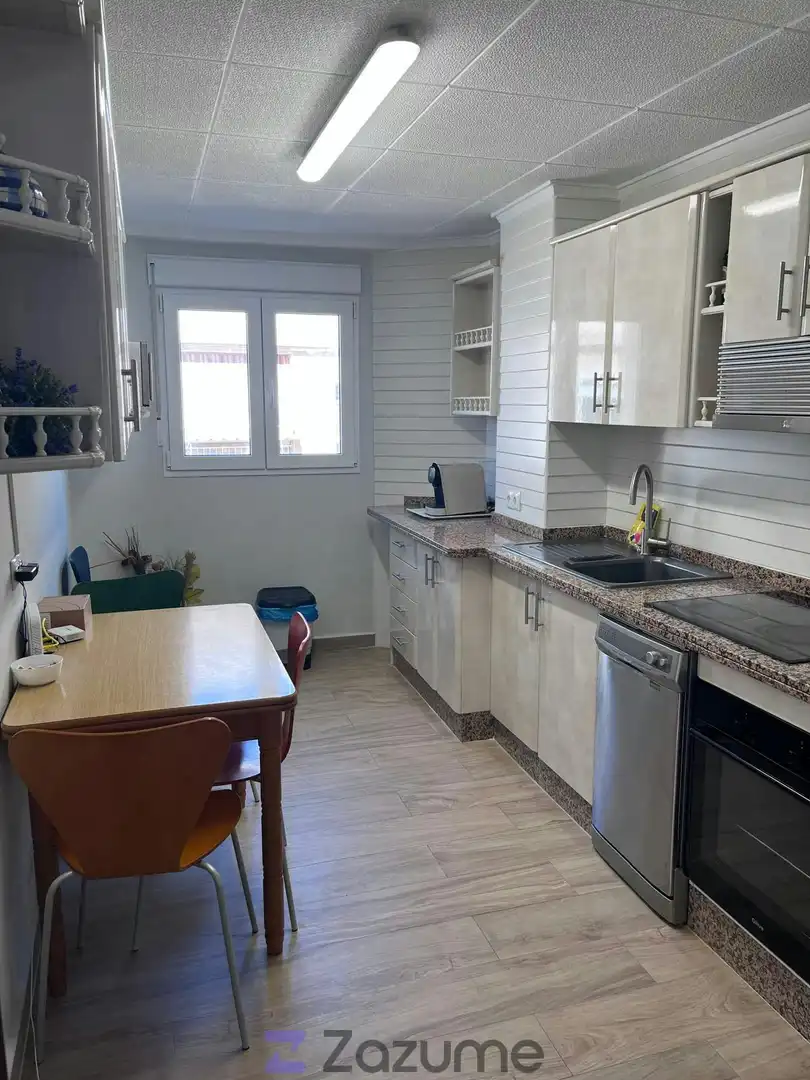 Kitchen of Flat for rent in Torrevieja  with Air Conditioner, Furnished and Oven