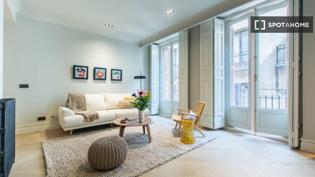 Piso en Alquiler en Embajadores - Lavapiés