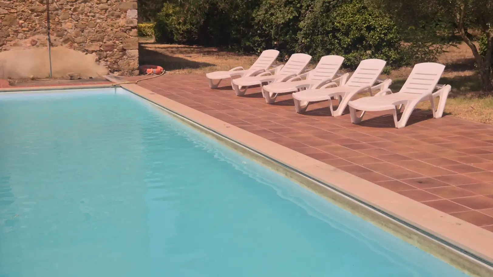 Piscina de Finca rústica en venda en Verges amb Calefacció, Jardí privat i Terrassa