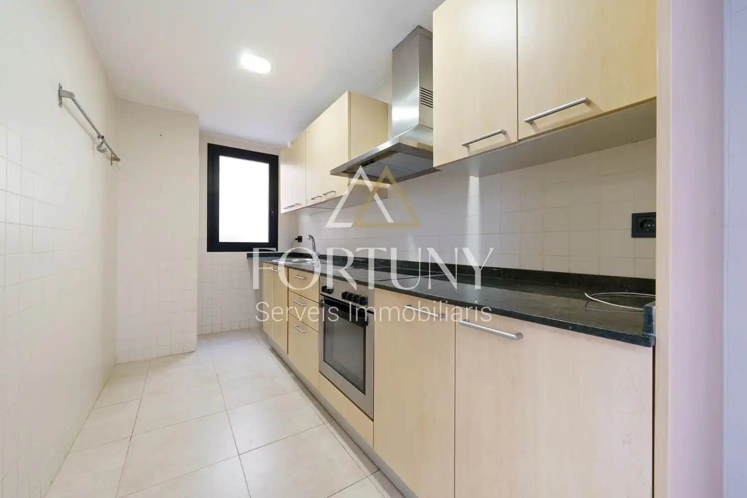 Flat with terrace for sale in de Guillem de Jorba 2, imagen 6
