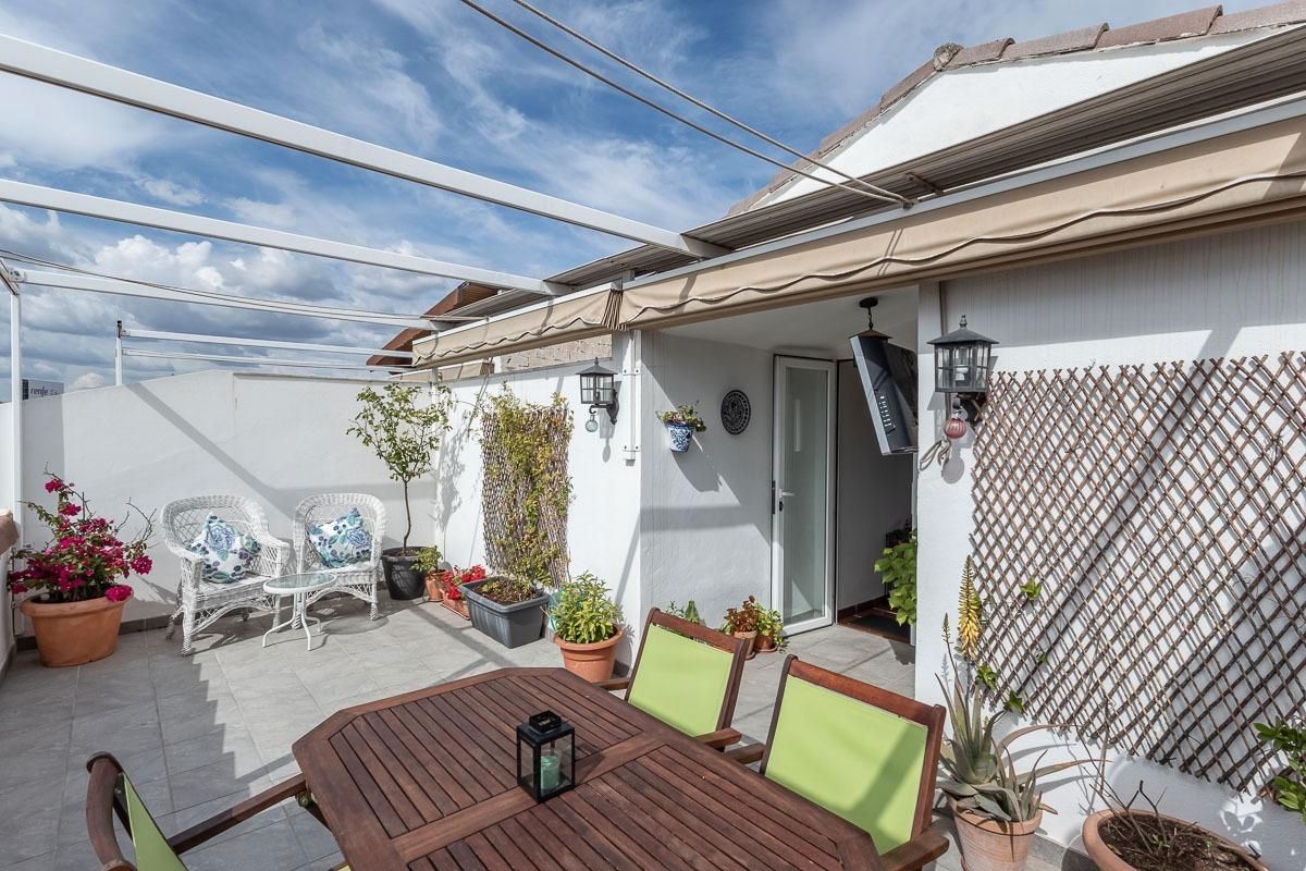 Terrace of Attic for sale in  Granada Capital  with Air Conditioner, Heating and Terrace