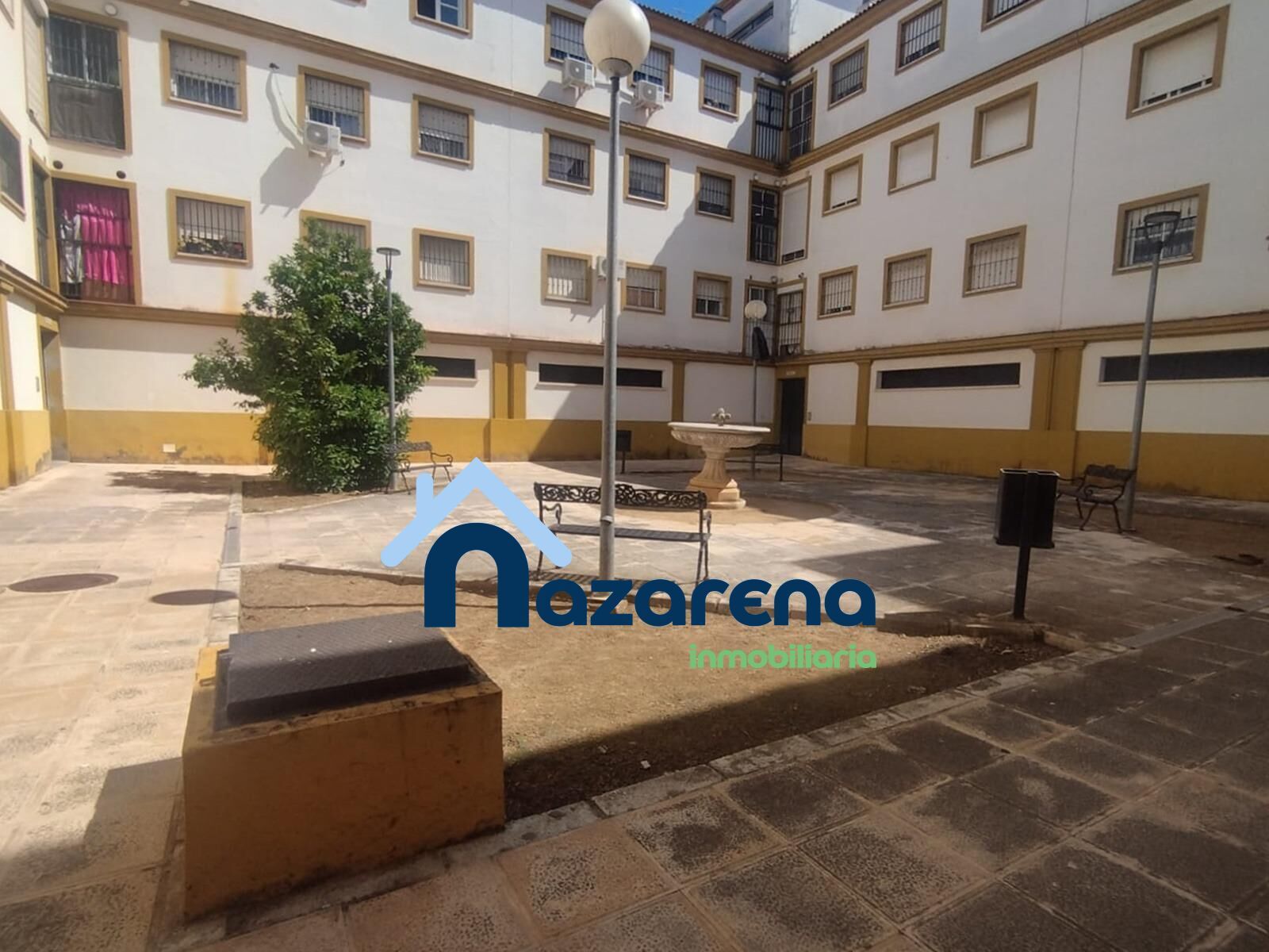 Flat for sale in Calle CORCHUELA LA, Centro - Doña Mercedes, Dos Hermanas