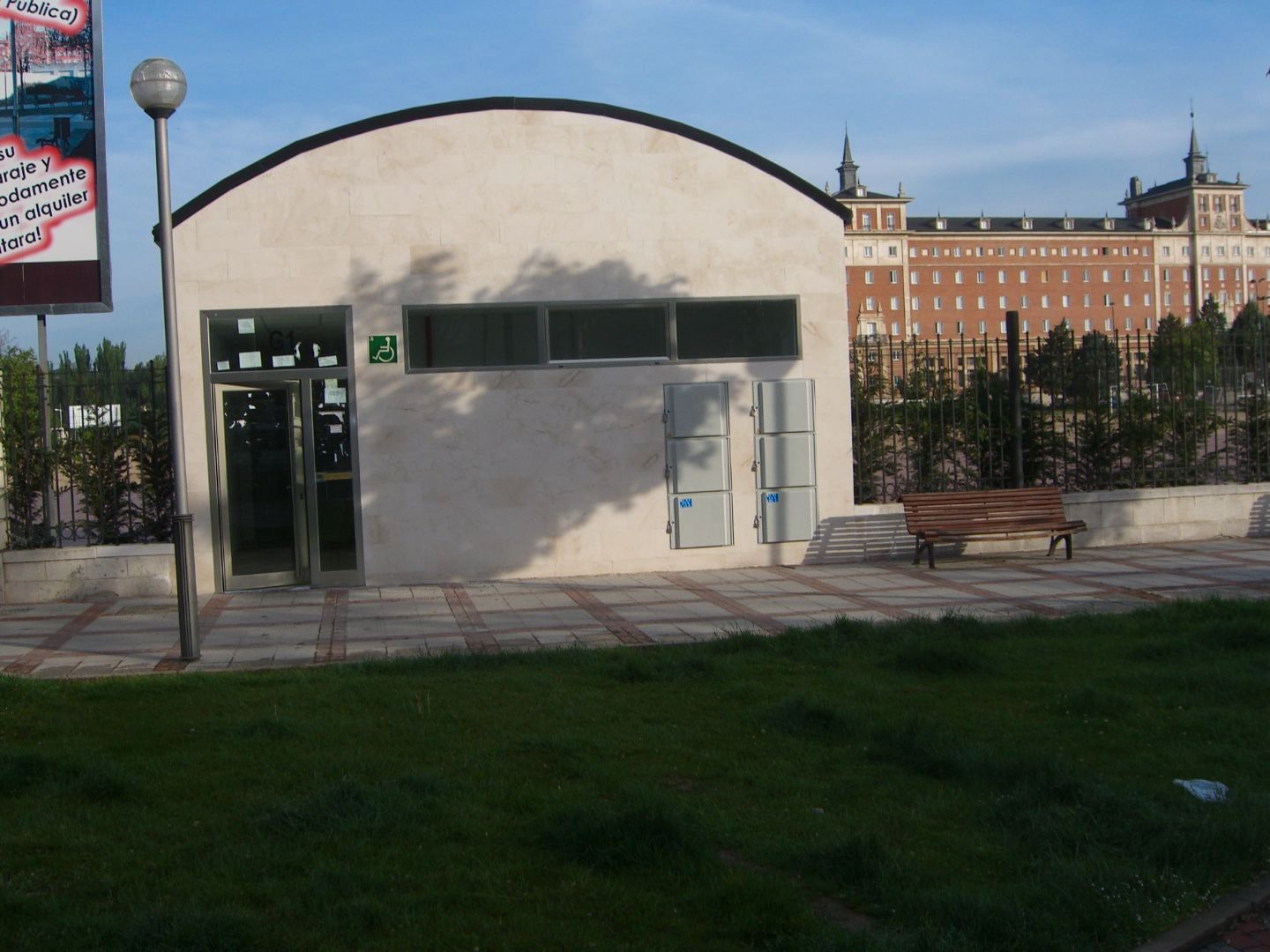 Vista exterior de Garatge en venda en Valladolid Capital