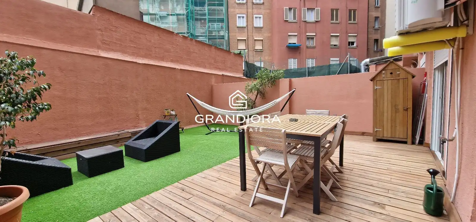 Terrassa de Pis de lloguer en Barcelona amb Terrassa i Moblat
