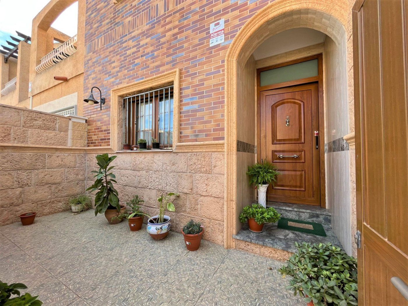 Exterior view of House or chalet for sale in Roquetas de Mar  with Air Conditioner, Heating and Storage room