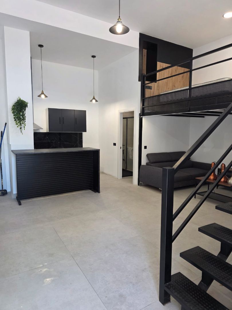 Premises for sale in Málaga Capital  with Air Conditioner and Furnished
