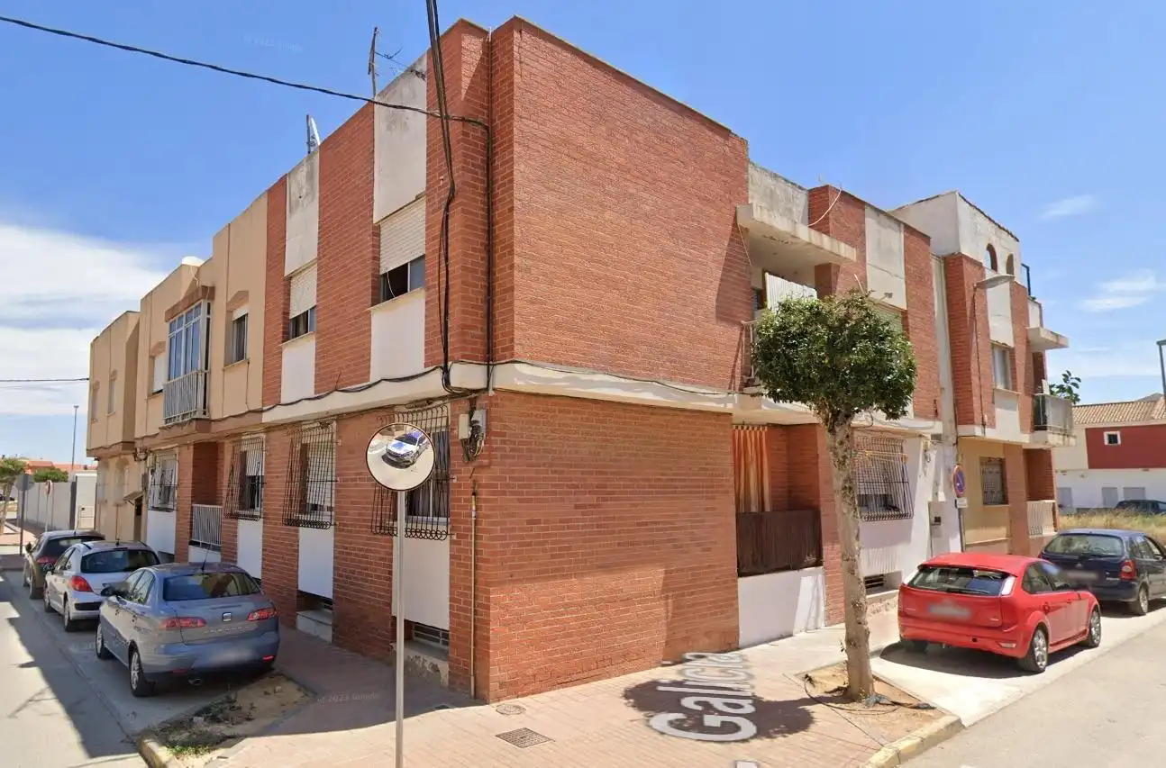Vista exterior de Piso en venta en Torre-Pacheco con Balcón