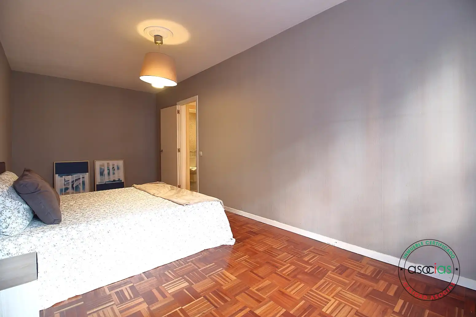 Bedroom of Flat for sale in Este