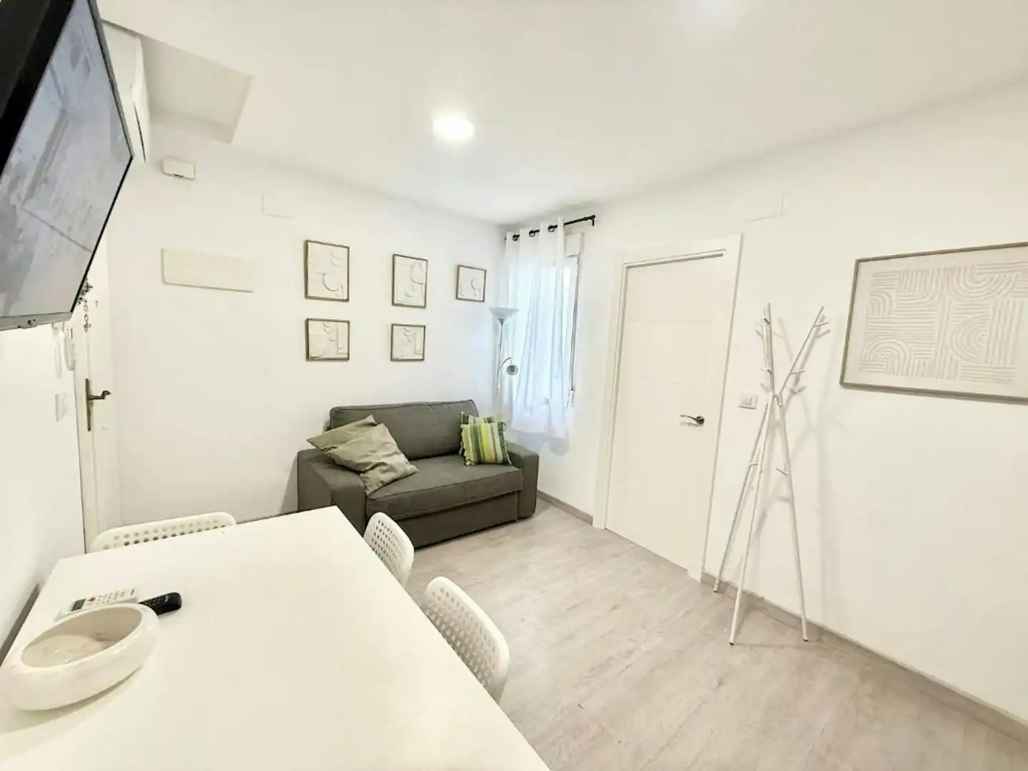 Flat for rent in N/A, Prosperidad