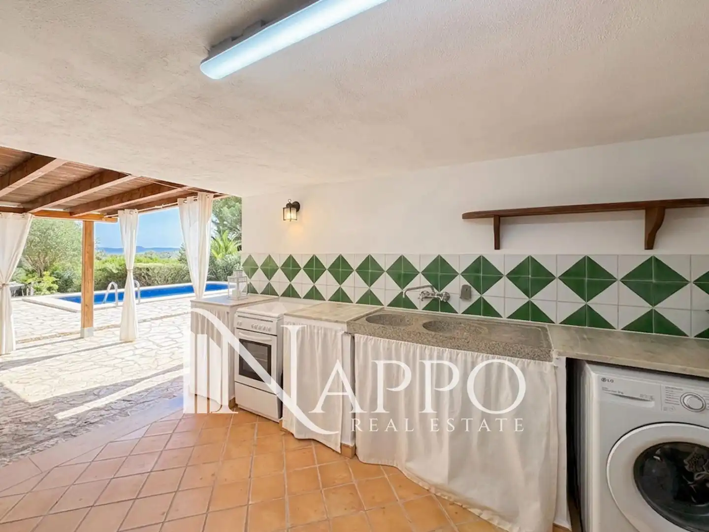 House with pool for sale in Poligono, imagen 9