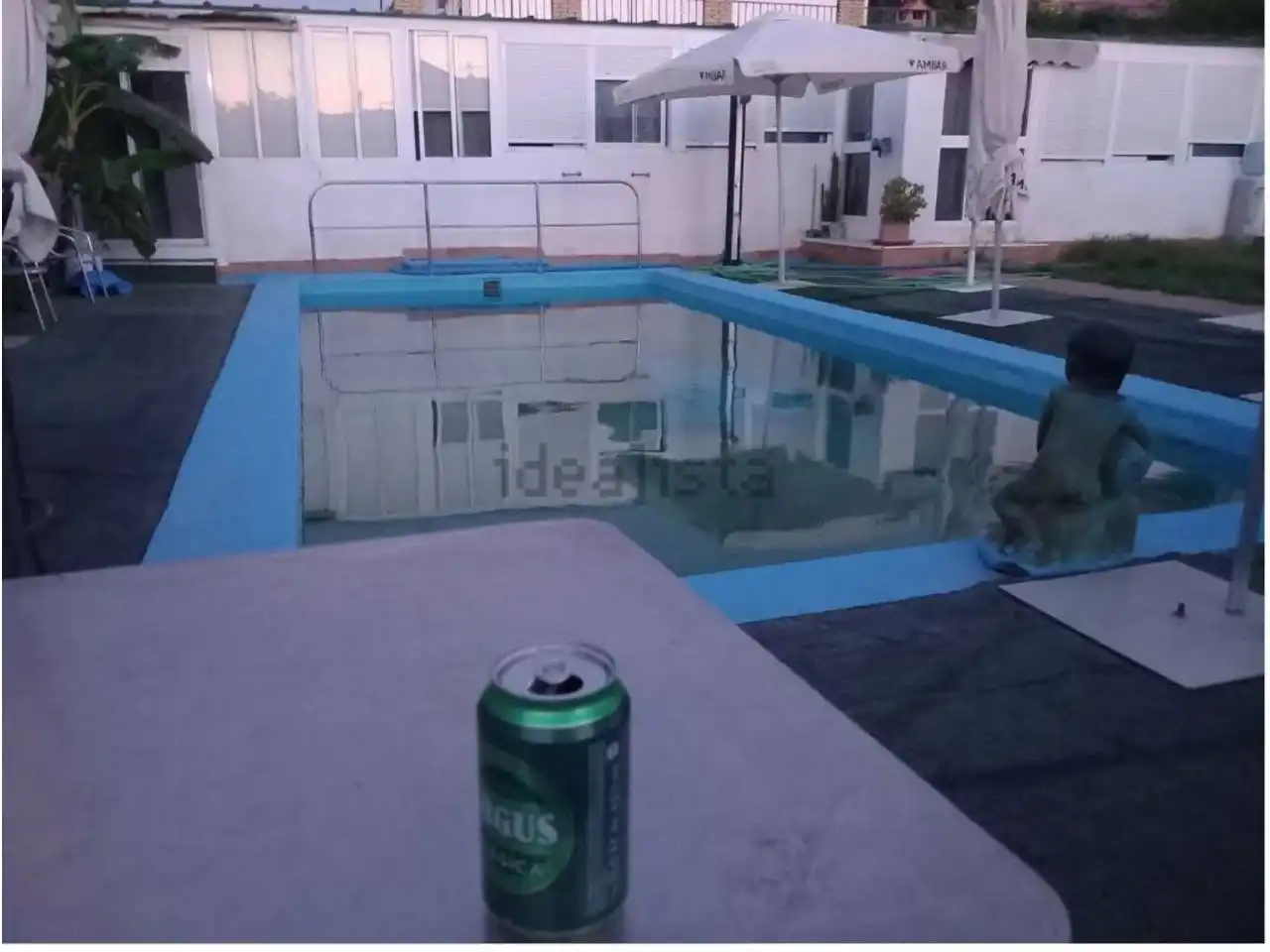 Piscina de Casa o xalet en venda en Alcalá de Guadaira amb Aire condicionat, Calefacció i Jardí privat