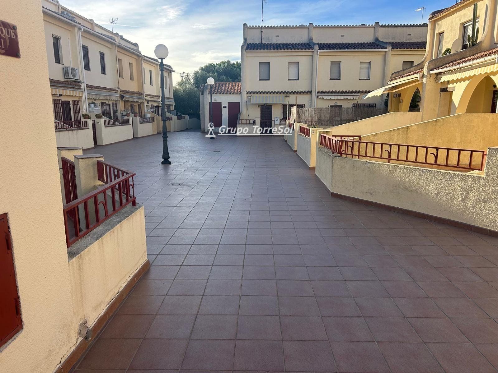 Exterior view of Single-family semi-detached for sale in Calafell  with Air Conditioner, Heating and Terrace