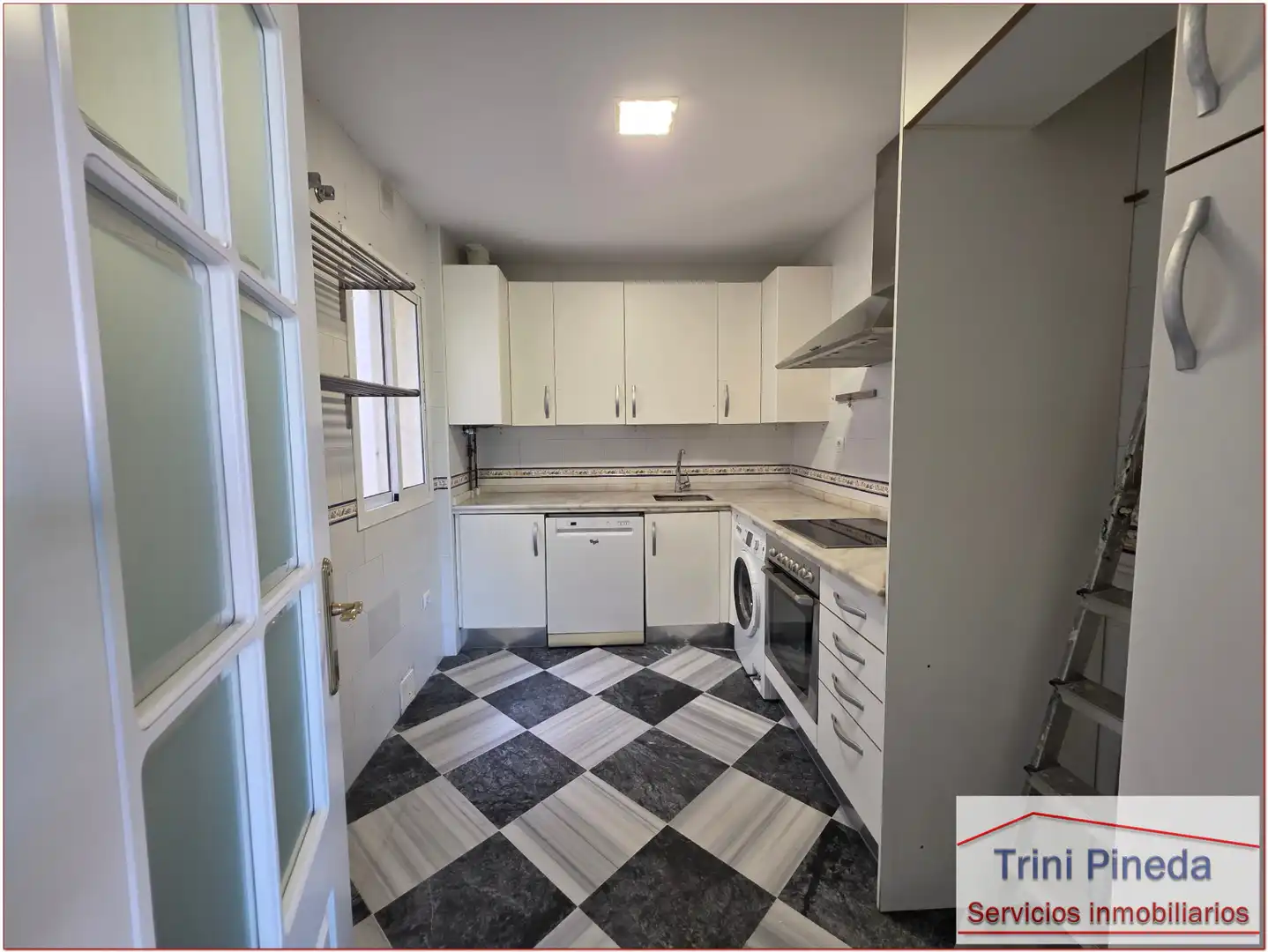 Flat with balcony to rent in Calle Pagés del Corro, imagen 9