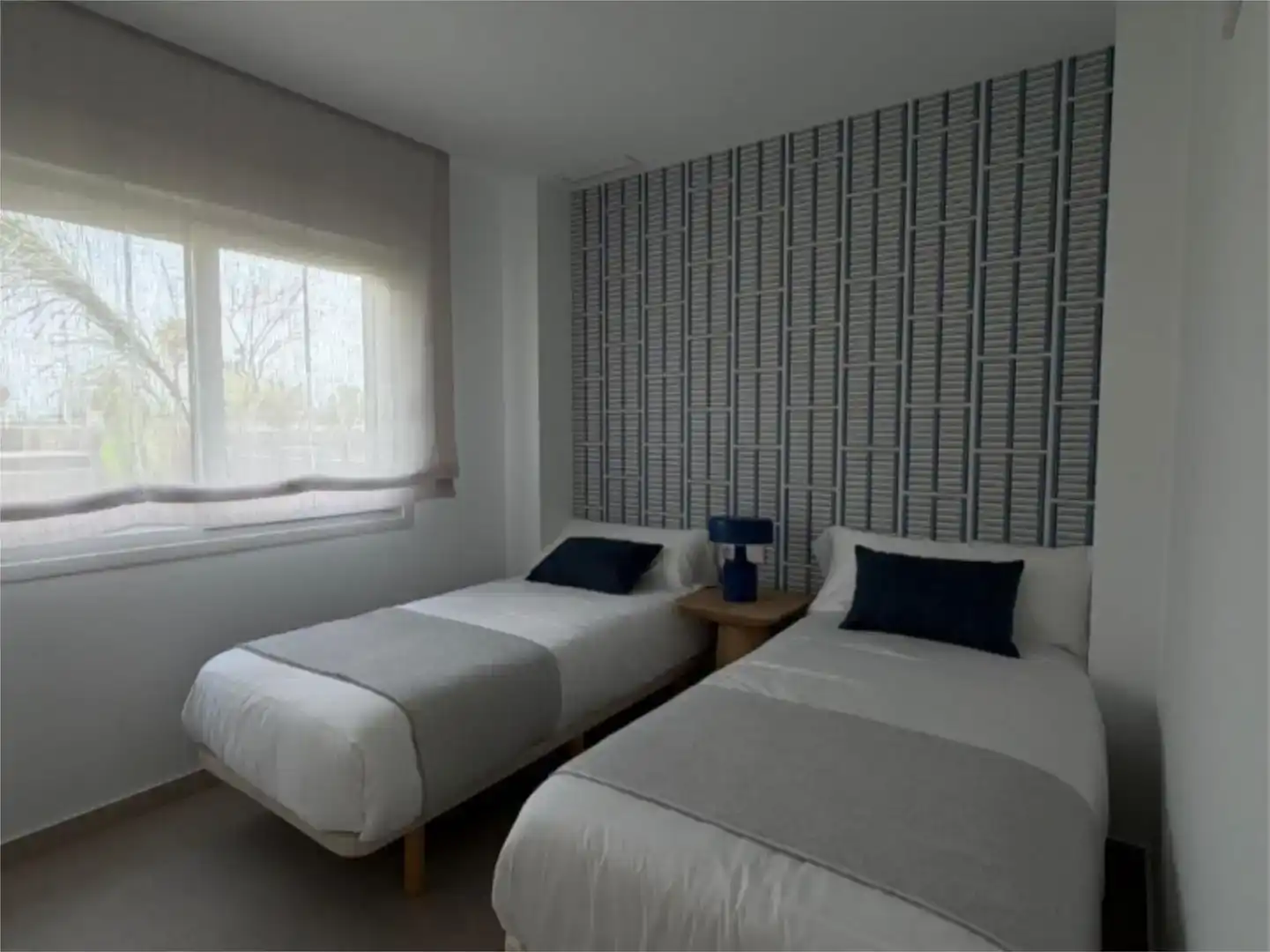Dormitori de Apartament en venda en Pilar de la Horadada amb Aire condicionat, Piscina i Balcó