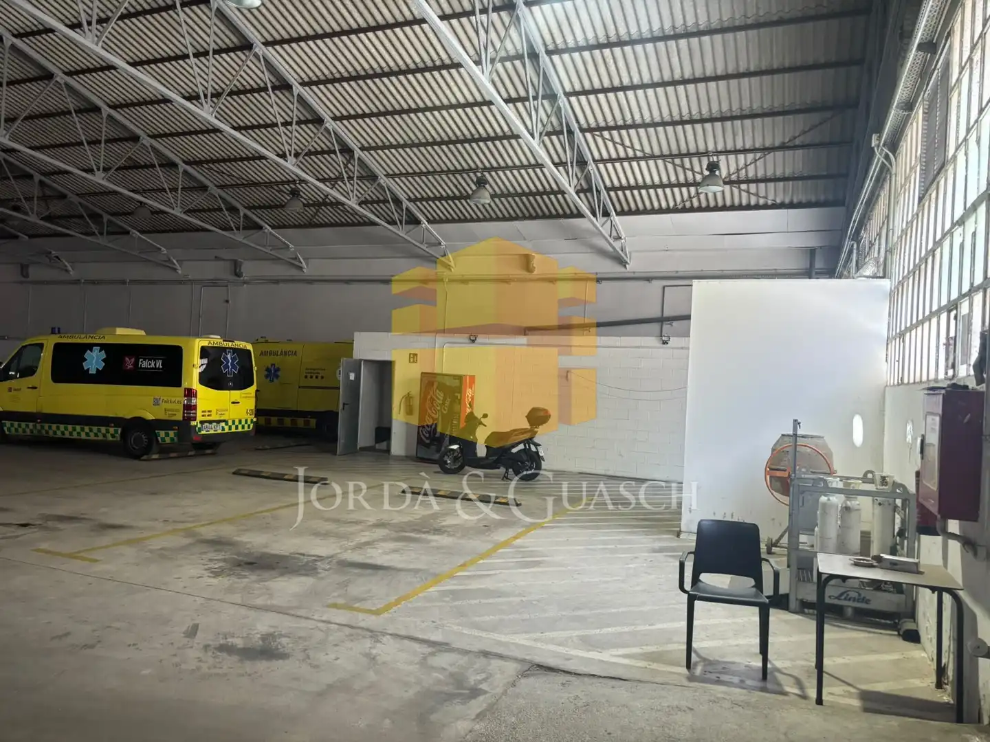 Nave industrial in affitto a Carrer de l'Ebre 61, imagen 3