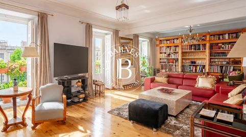 Photo 3 of Flat for sale in Almagro, Madrid Capital