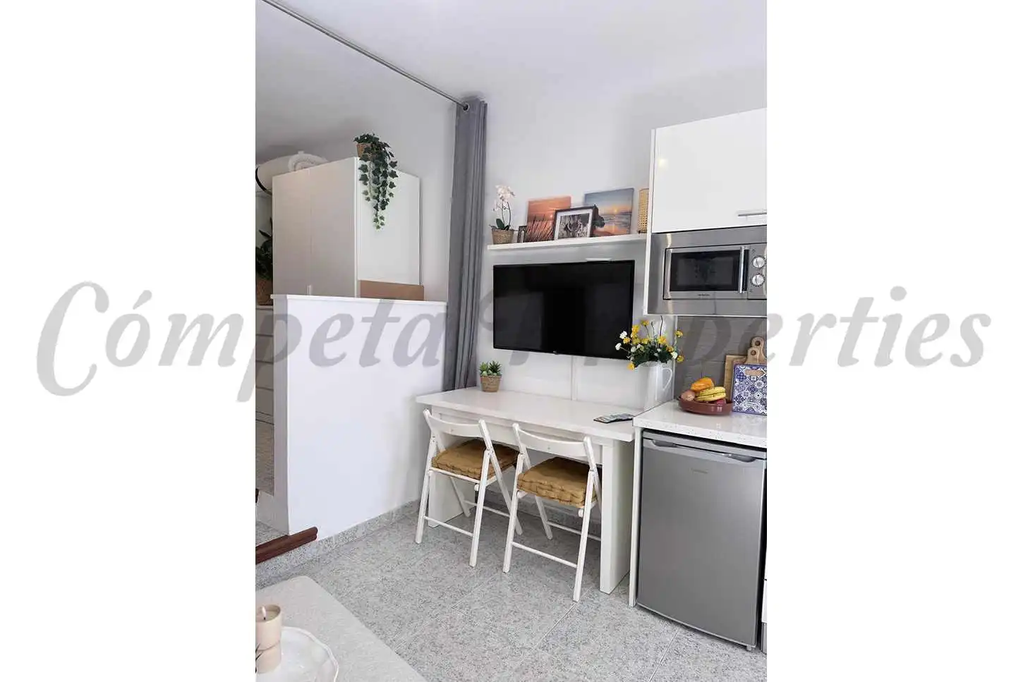 Kitchen of Study for sale in Nerja  with Air Conditioner, Terrace and Furnished