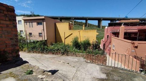 Foto 3 de Casa adosada en venta en Calle Calle Andalucía, 294, Pescadores - Saladillo, Algeciras
