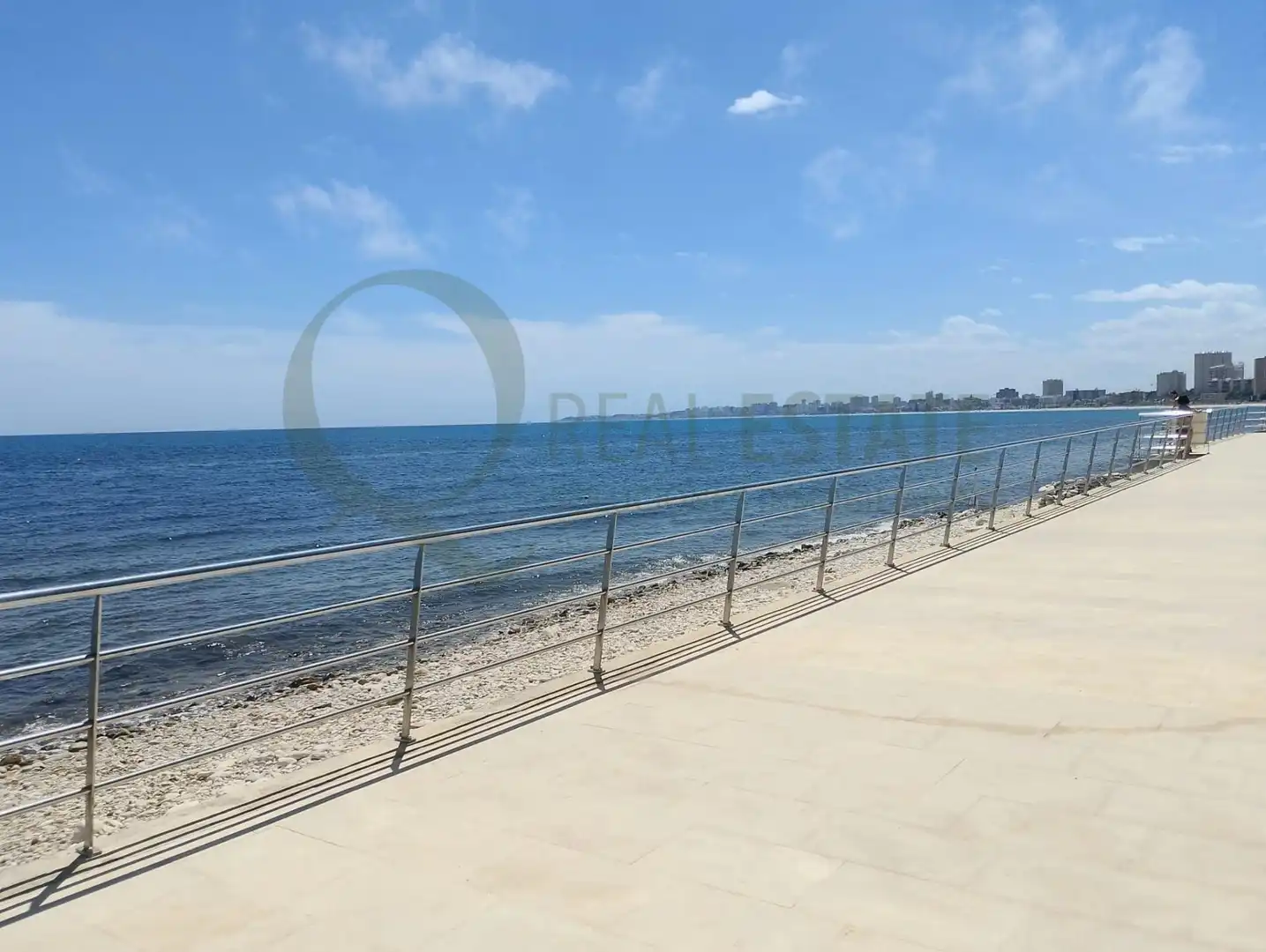Außenansicht von Erdgeschoss zur Miete in El Campello mit Klimaanlage, Privatgarten und Möbliert