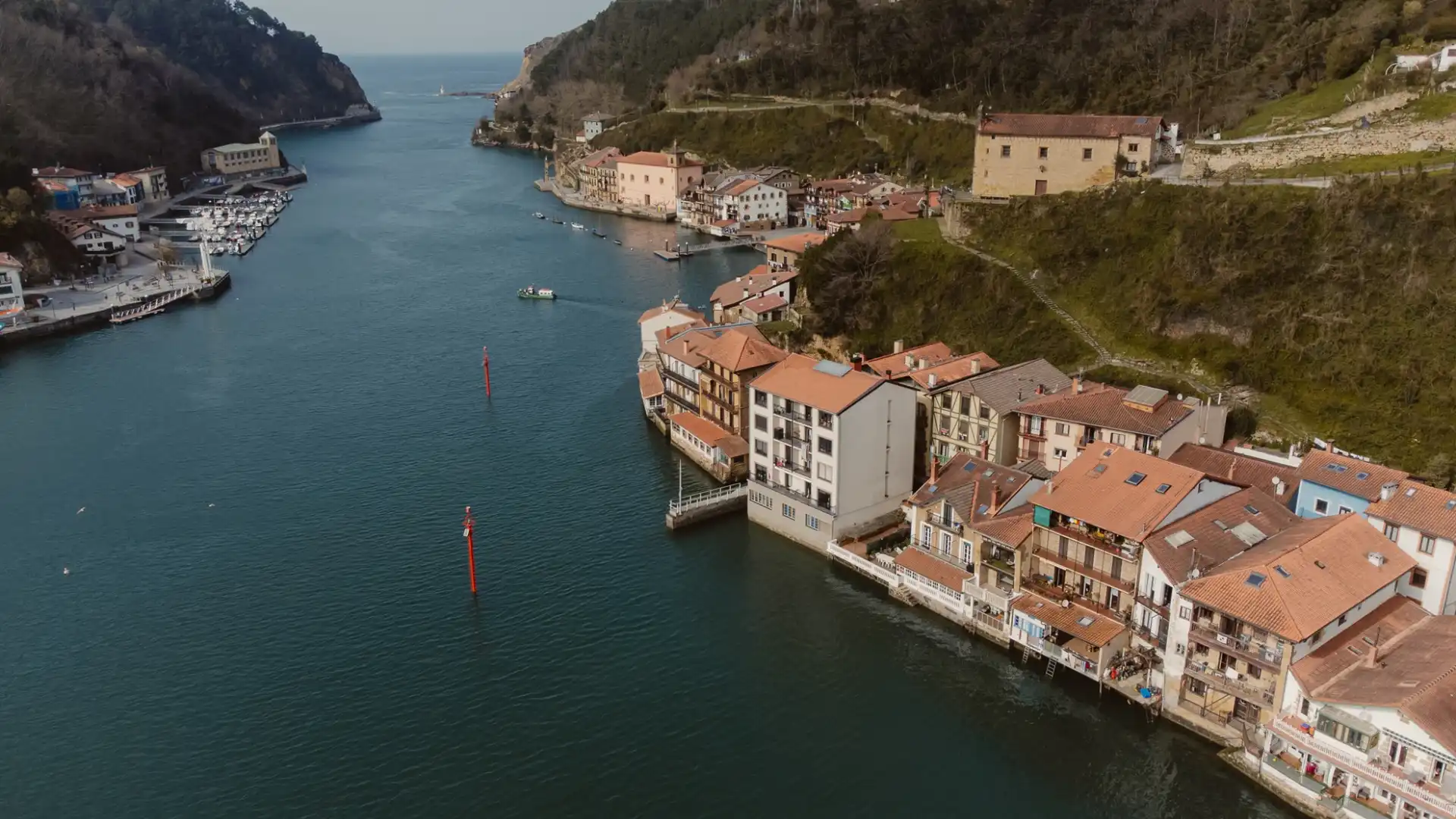 Vista exterior de Piso en venta en Pasaia con Parquet, Amueblado y Horno