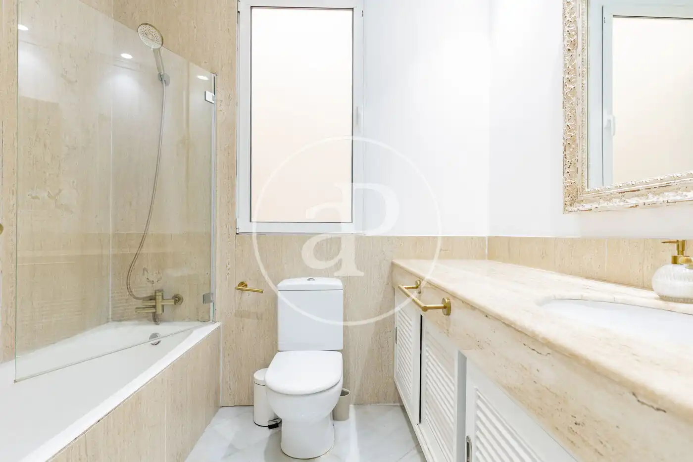 Wohnung zur Miete in C/ de Roger de Llòria, Sant Francesc