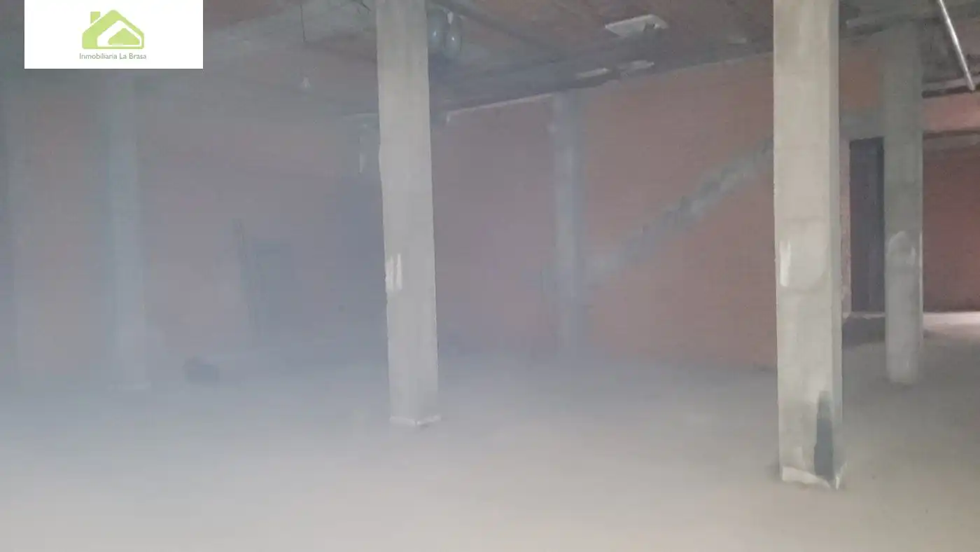 Local comercial en venda a Casco Antiguo, imagen 11