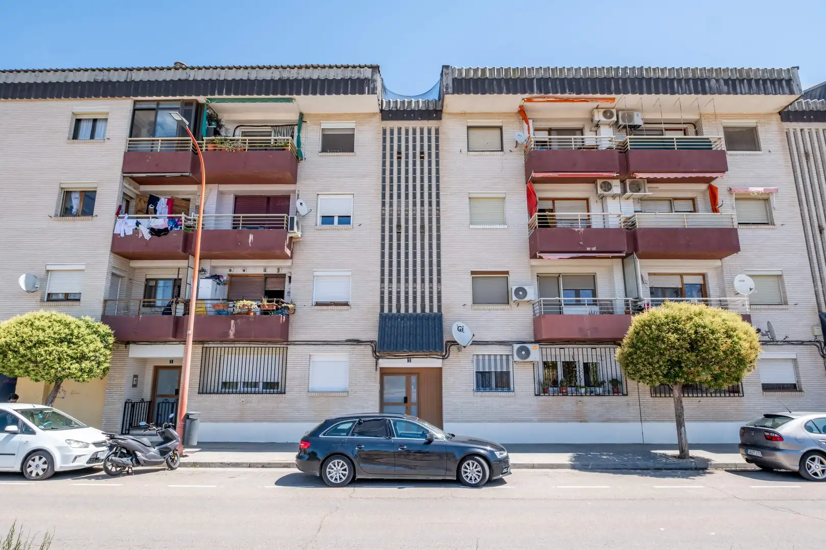 Exterior view of Flat for sale in Utebo  with Air Conditioner, Heating and Balcony