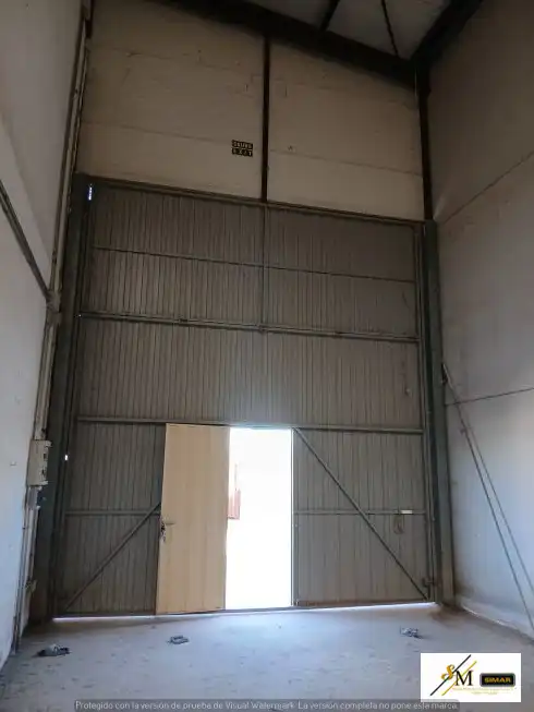Fabrikhallen zur Miete in Calle Insula de Barataria, Santa María de Benquerencia