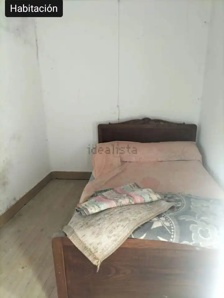 Bedroom of Houses for sale in Ourense Capital   with Terrace and Storage room