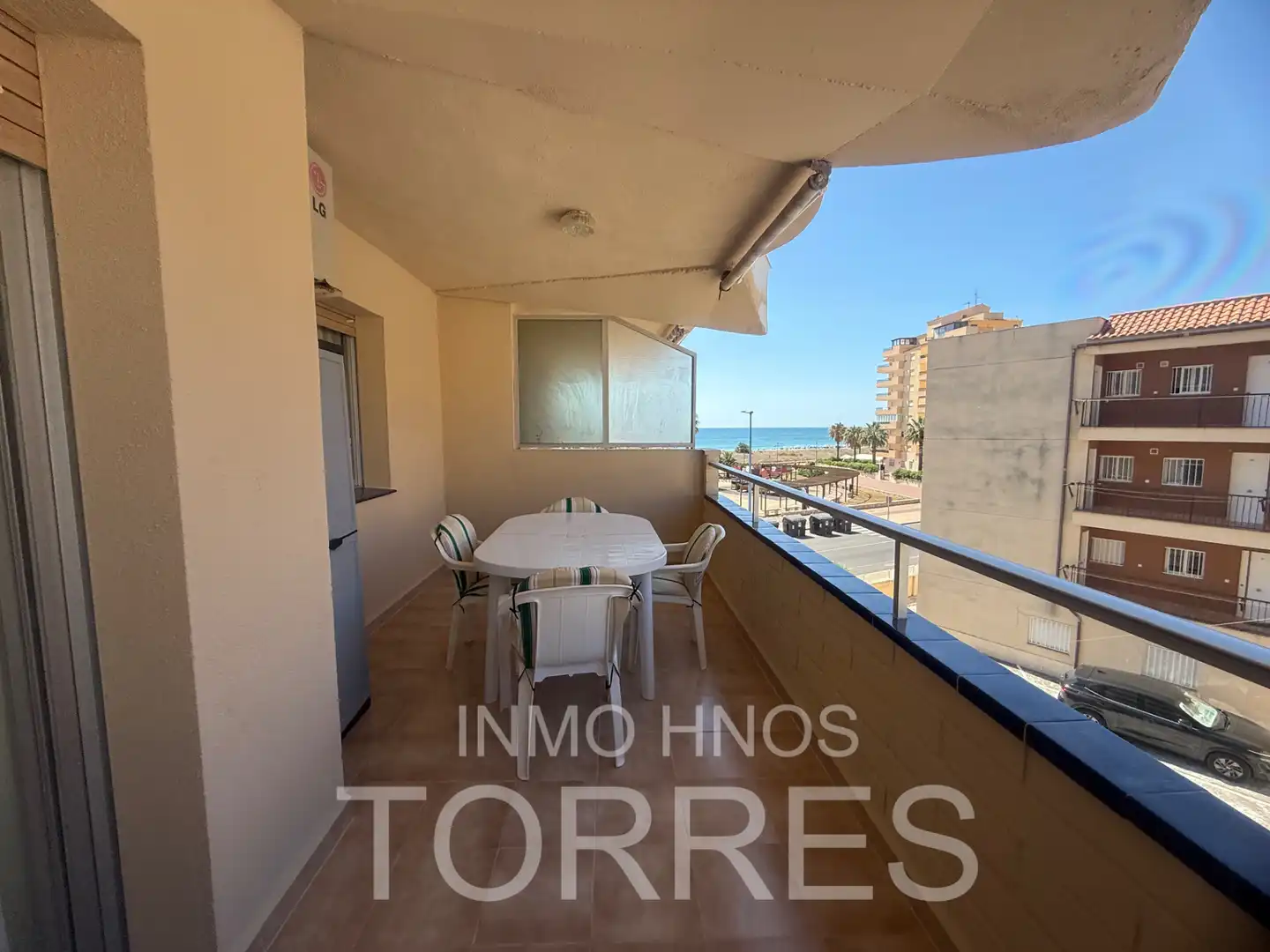 Vista exterior de Apartament en venda en Peñíscola / Peníscola amb Aire condicionat, Terrassa i Piscina comunitària