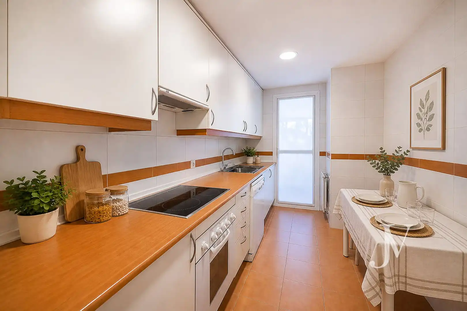 Kitchen of Flat for sale in Majadahonda  with Air Conditioner, Heating and Storage room