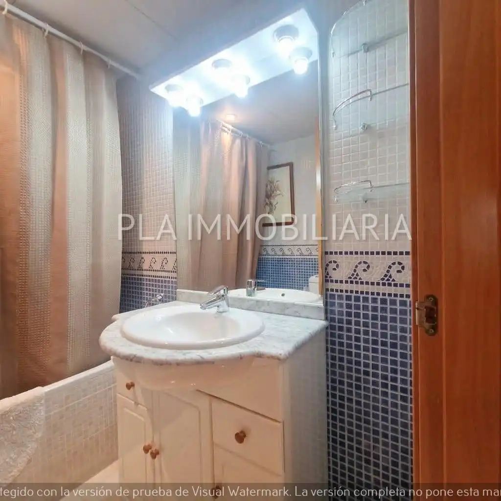 Piso con terraza en venta en Carrer de Cuba 48, imagen 14