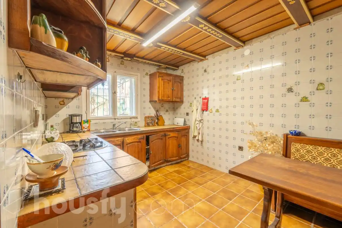 Cuina de Casa o xalet en venda en Torrelles de Foix amb Terrassa i Traster
