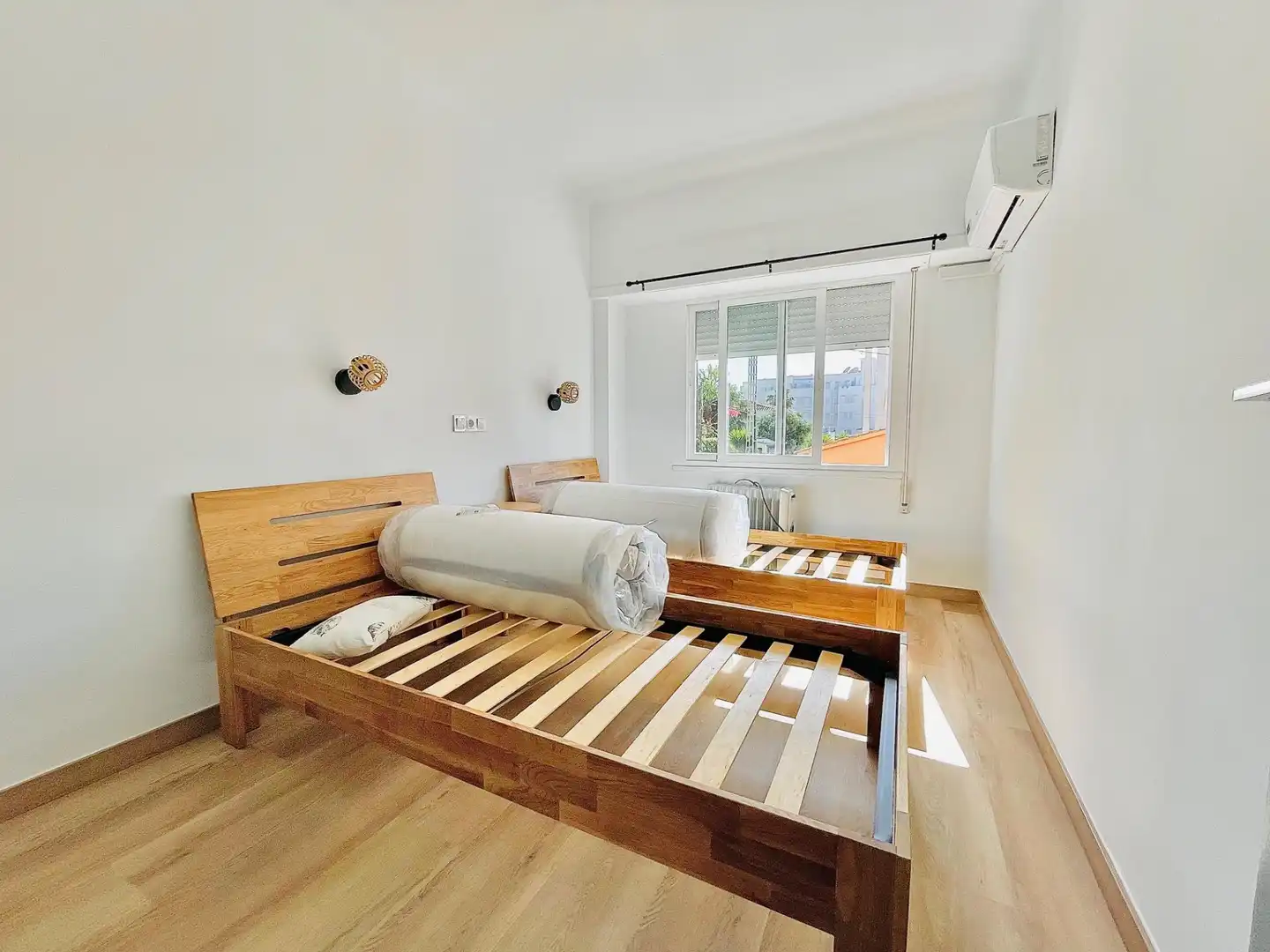 Schlafzimmer von Wohnungen zum Verkauf in Dénia mit Klimaanlage, Heizung und Privatgarten