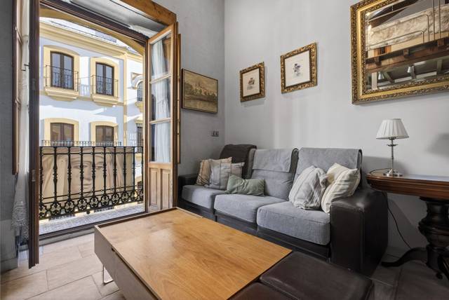 Apartamento en Venta en Triana Casco Antiguo