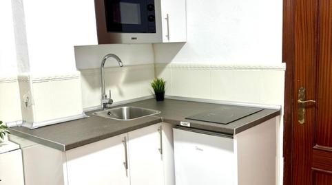 Foto 3 de Casa o xalet en venda a Calle de Julián Argos, Parque Victoria Eugenia, Málaga Capital