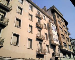 Exterior view of Flat to rent in  Zaragoza Capital  with Air Conditioner, Heating and Parquet flooring