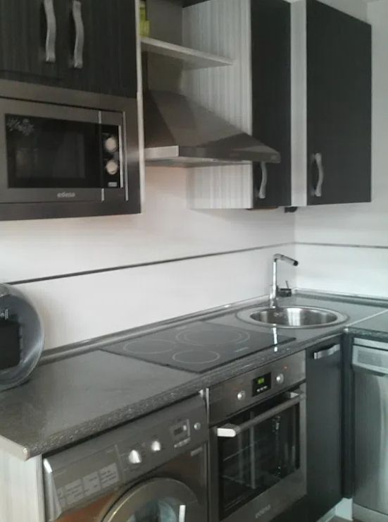 Cuina de Dúplex en venda en Villarcayo de Merindad de Castilla la Vieja amb Calefacció i Moblat