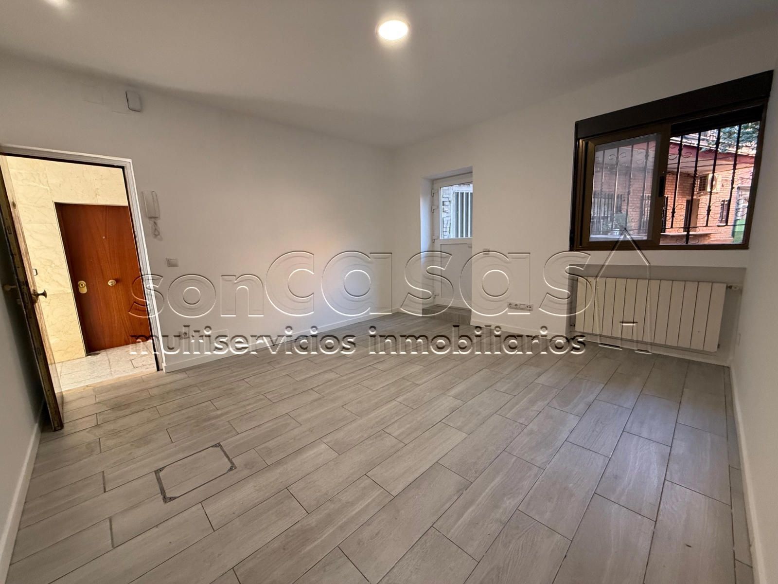 Flat to rent in  Madrid Capital  with Heating, Oven and Washing machine