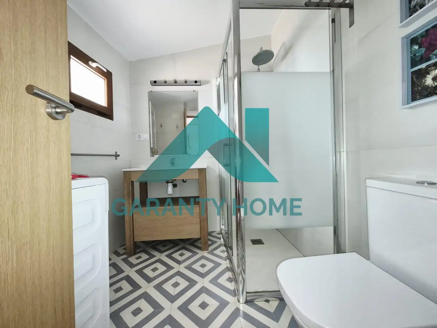 Bany de Apartament en venda en Cáceres amb Aire condicionat, Calefacció i Moblat
